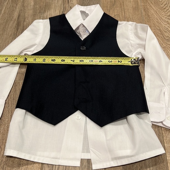 ❗️BUNDLE SALE 4 for $20 - NEW No Tag Boys SHIRT and VEST SET - Size 4 - Picture 8 of 9